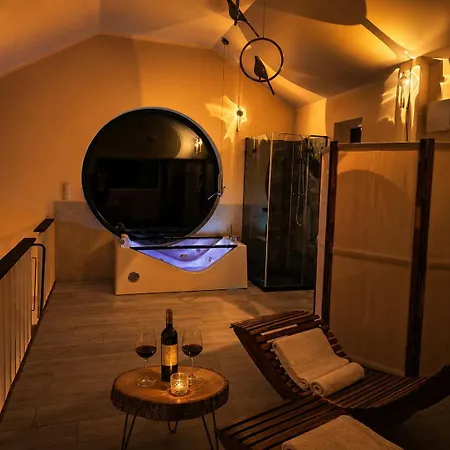 Uslysz Cisze - Znajdz Ciszyca - Lesne - Sauna & Jacuzzi - Prywatnie - Bez Limitu Шале